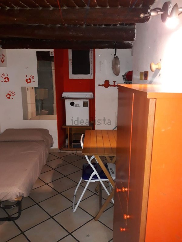 appartamento in vendita a Napoli in zona San Lorenzo