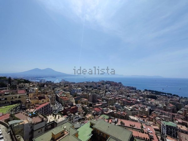 appartamento in vendita a Napoli in zona Vomero
