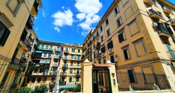 appartamento in vendita a Napoli