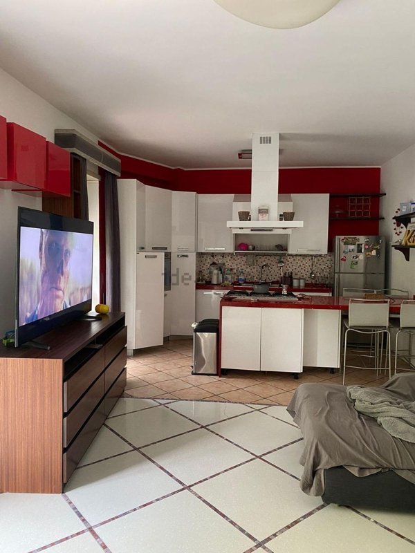 appartamento in vendita a Napoli in zona Fuorigrotta