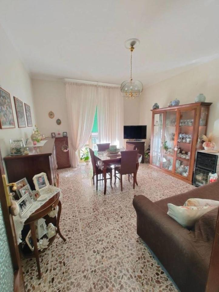 appartamento in vendita a Napoli in zona Secondigliano