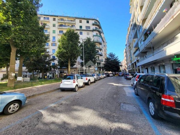 monolocale in vendita a Napoli in zona Fuorigrotta