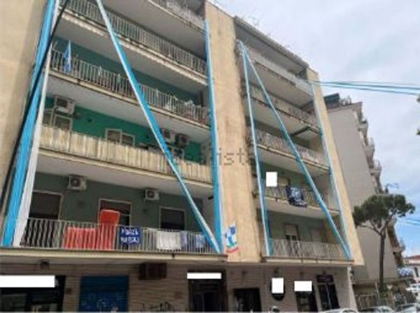 appartamento in vendita a Napoli in zona Arenella