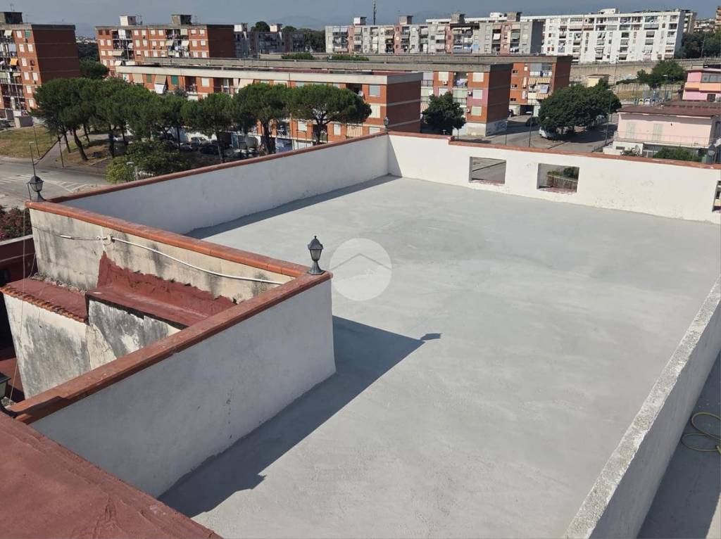 appartamento in vendita a Napoli in zona Ponticelli