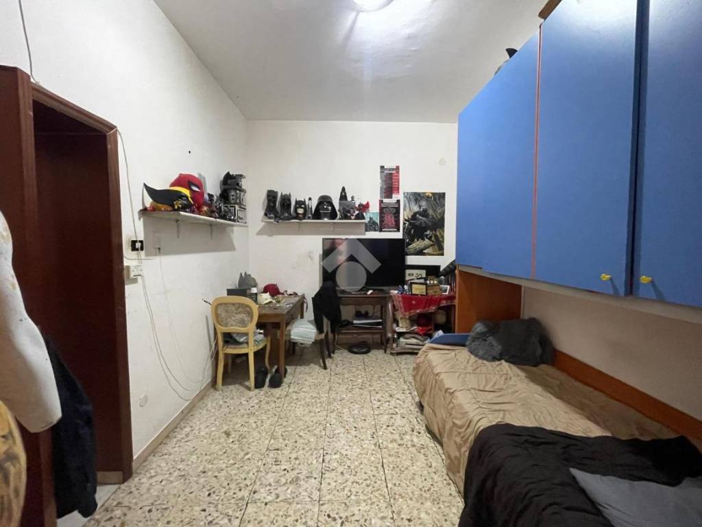 appartamento in vendita a Napoli in zona San Lorenzo