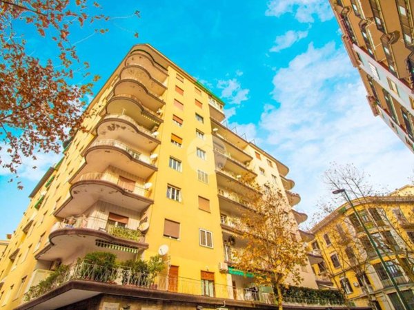 appartamento in vendita a Napoli in zona Vomero