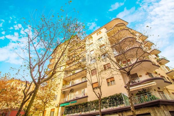 appartamento in vendita a Napoli in zona Vomero