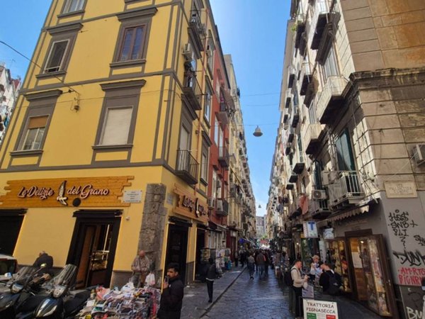 appartamento in vendita a Napoli