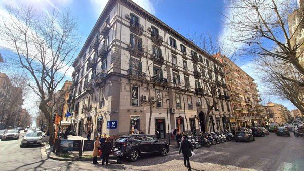 appartamento in vendita a Napoli in zona Vomero