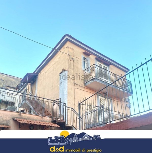 appartamento in vendita a Napoli in zona Chiaiano