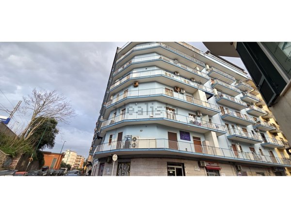 appartamento in vendita a Napoli in zona Bagnoli