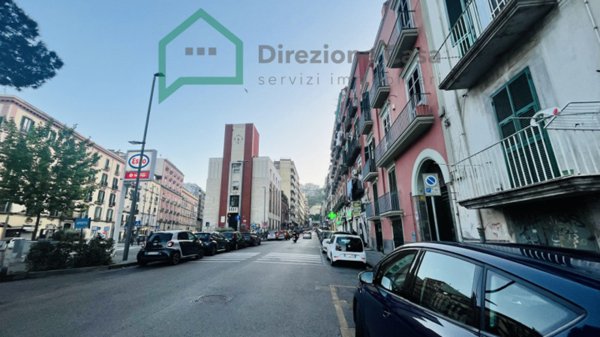 casa indipendente in vendita a Napoli in zona Chiaia