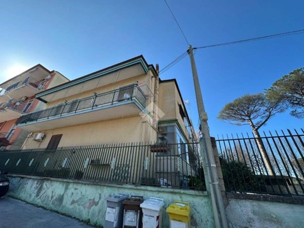 appartamento in vendita a Napoli in zona Chiaiano