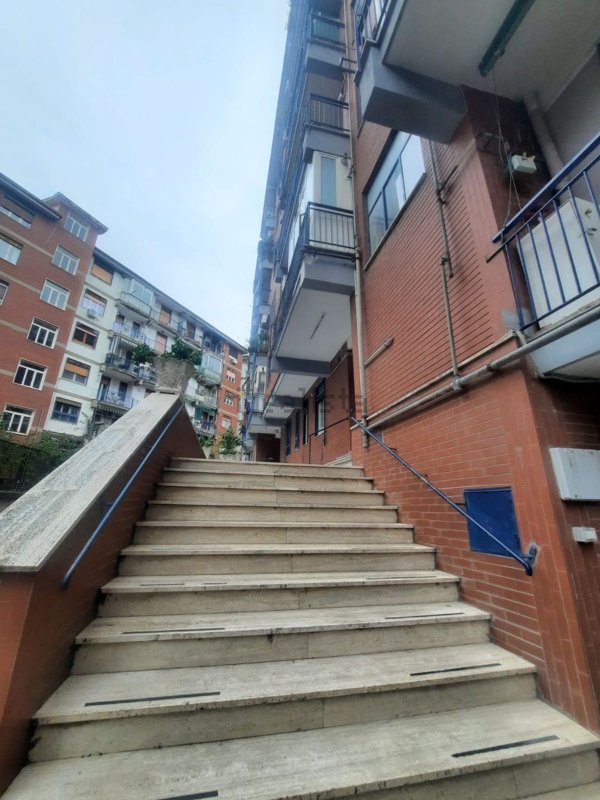 appartamento in vendita a Napoli in zona Soccavo