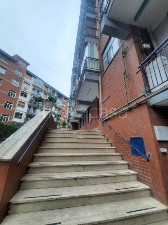 appartamento in vendita a Napoli in zona Soccavo