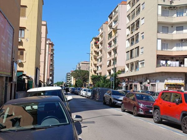 appartamento in vendita a Napoli in zona Fuorigrotta
