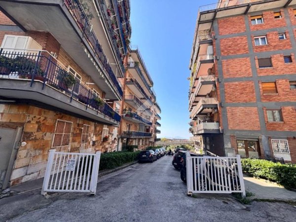 appartamento in vendita a Napoli in zona Camaldoli