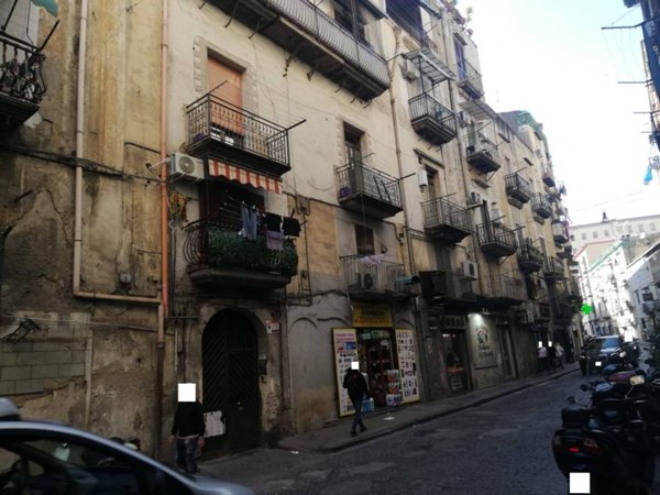 appartamento in vendita a Napoli in zona Stella