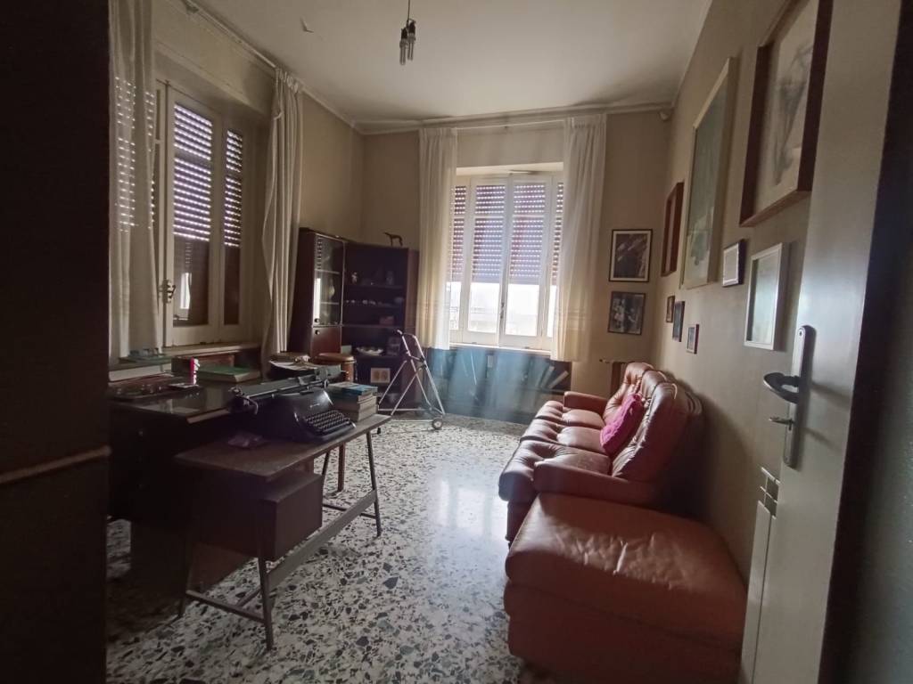 casa indipendente in vendita a Napoli in zona Posillipo