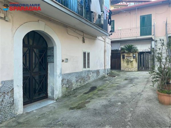 appartamento in vendita a Napoli in zona Capodimonte / Colli Aminei