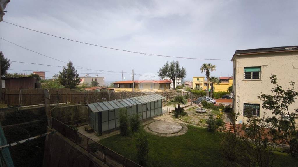 appartamento in vendita a Napoli in zona Camaldoli