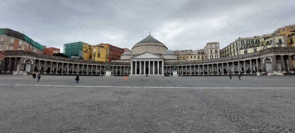 appartamento in vendita a Napoli in zona Pendino / San Giuseppe