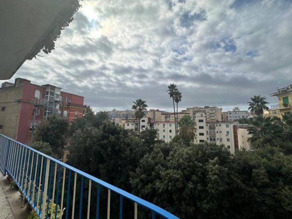 appartamento in vendita a Napoli in zona Arenella