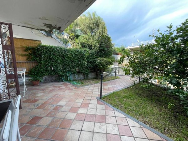 appartamento in vendita a Napoli in zona Posillipo