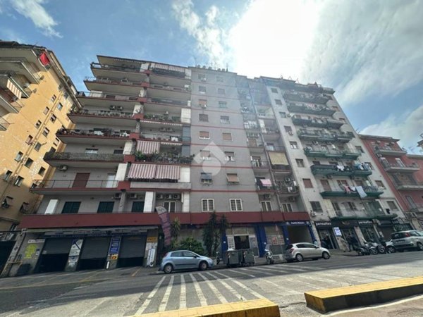 appartamento in vendita a Napoli in zona Fuorigrotta