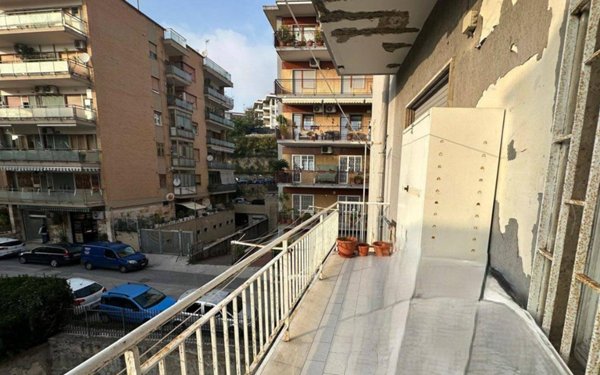 appartamento in vendita a Napoli in zona Arenella