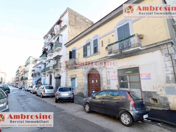 monolocale in vendita a Napoli in zona Secondigliano
