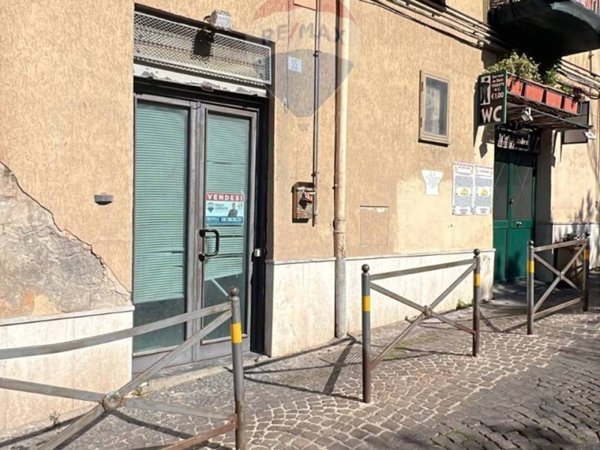 appartamento in vendita a Napoli in zona Arenella