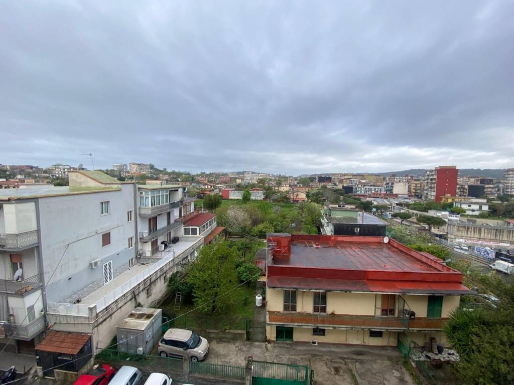 appartamento in vendita a Napoli in zona Pianura