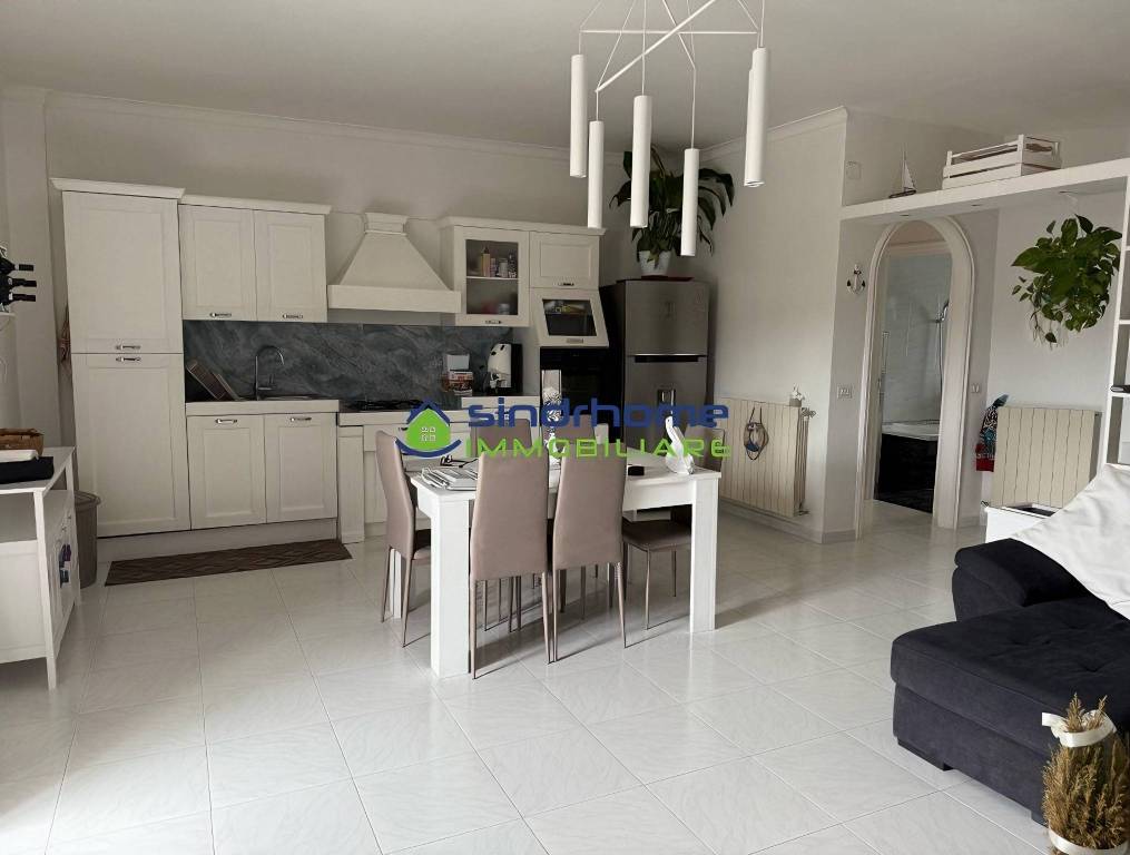 appartamento in vendita a Napoli in zona Pendino / San Giuseppe
