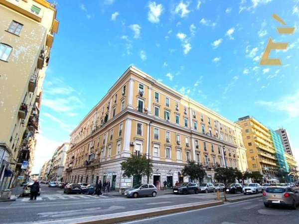 appartamento in vendita a Napoli in zona Zona Industriale-Ferrovia