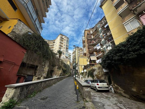 appartamento in vendita a Napoli in zona Camaldoli