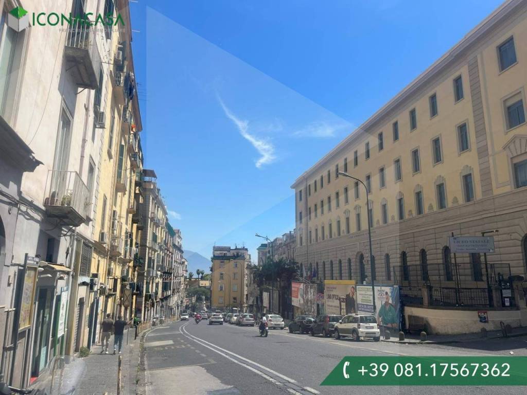 appartamento in vendita a Napoli in zona Mercato