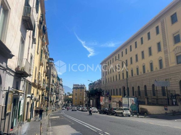 appartamento in vendita a Napoli in zona Mercato