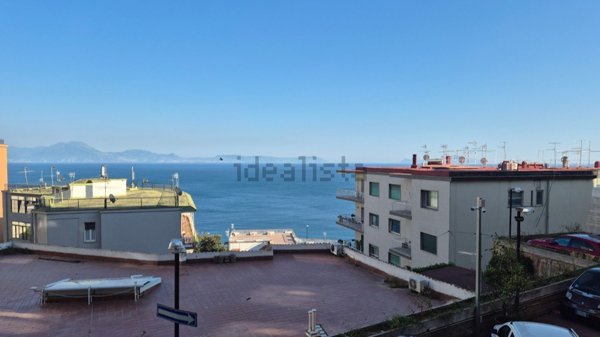 appartamento in vendita a Napoli in zona Posillipo