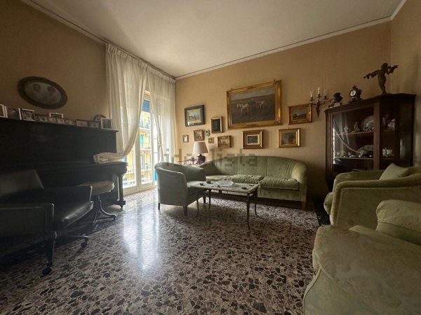 appartamento in vendita a Napoli