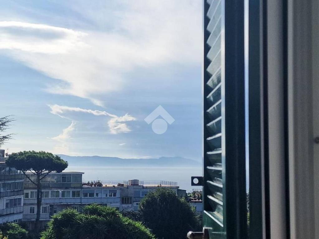 appartamento in vendita a Napoli in zona Posillipo