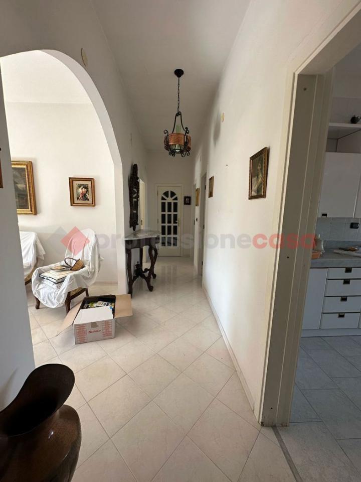 appartamento in vendita a Napoli in zona Pianura