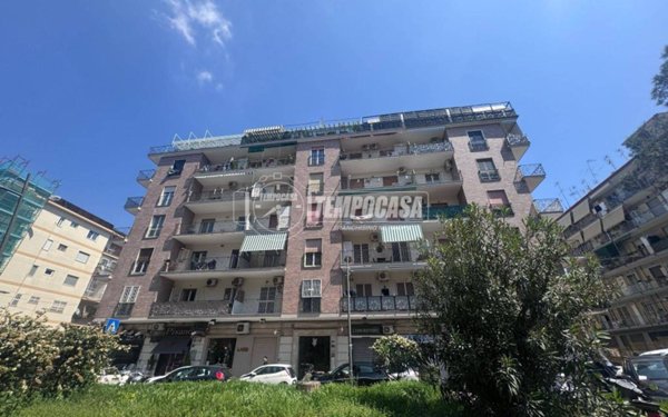 appartamento in vendita a Napoli in zona Capodimonte / Colli Aminei