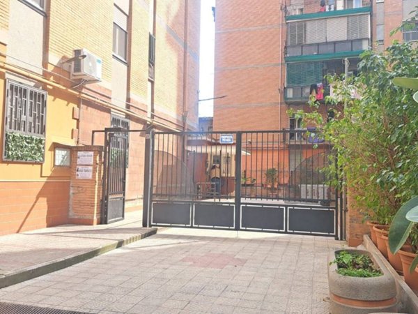 appartamento in vendita a Napoli in zona Fuorigrotta