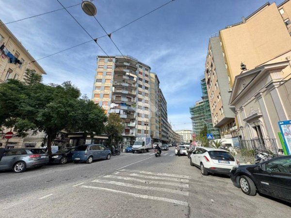 appartamento in vendita a Napoli in zona Pendino / San Giuseppe
