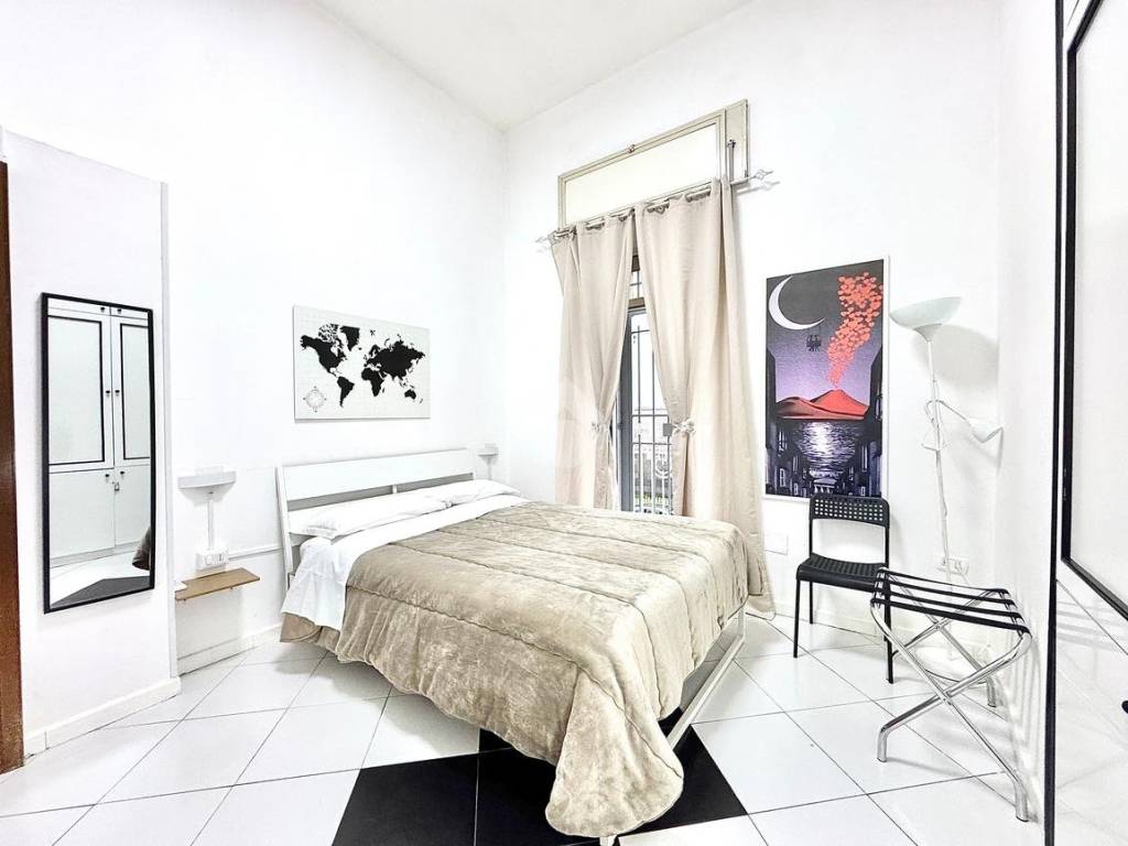 appartamento in vendita a Napoli in zona San Lorenzo