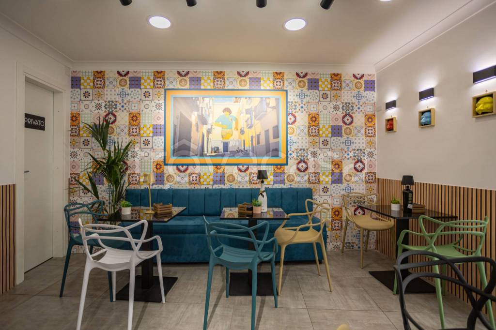 appartamento in vendita a Napoli in zona Stella
