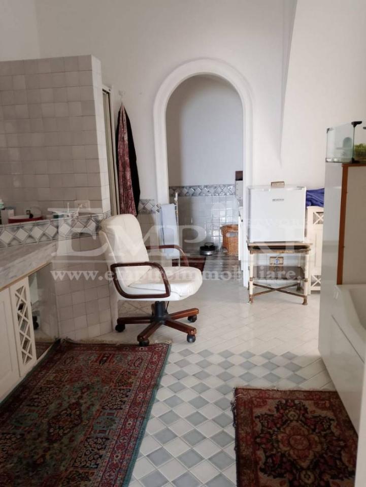 appartamento in vendita a Napoli in zona Vomero