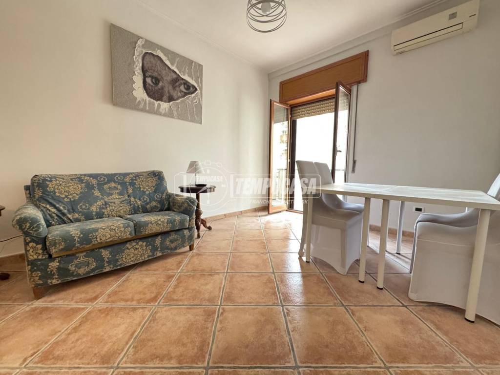 appartamento in vendita a Napoli in zona Fuorigrotta