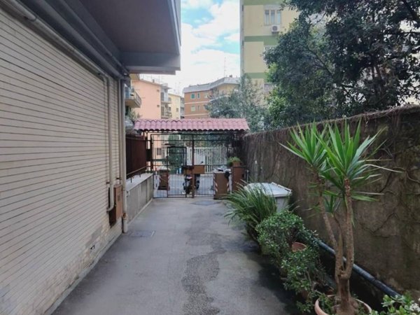 appartamento in vendita a Napoli in zona Vomero